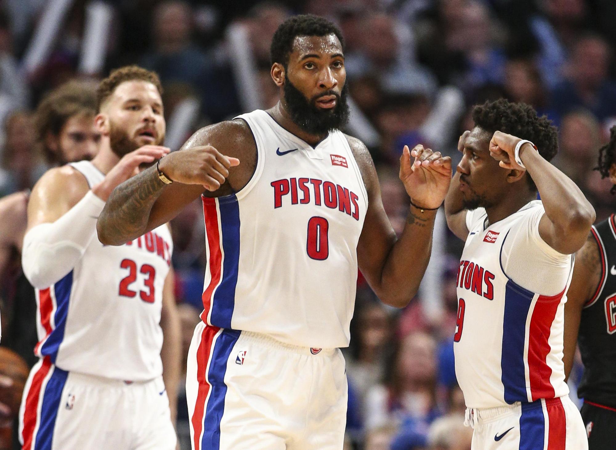 篮球篮网替补球员贡献稳定得分（篮网替补群火力稳定）