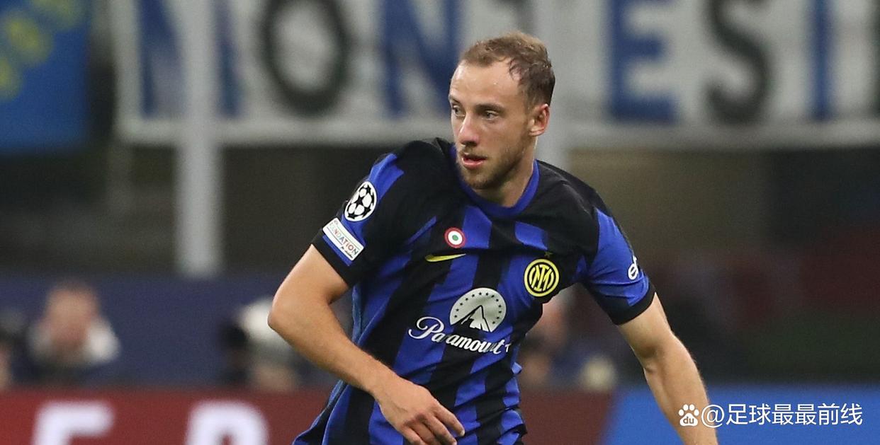 尼日利亚队队长埃孔宣布从国家队退役，期间共为国出战83场