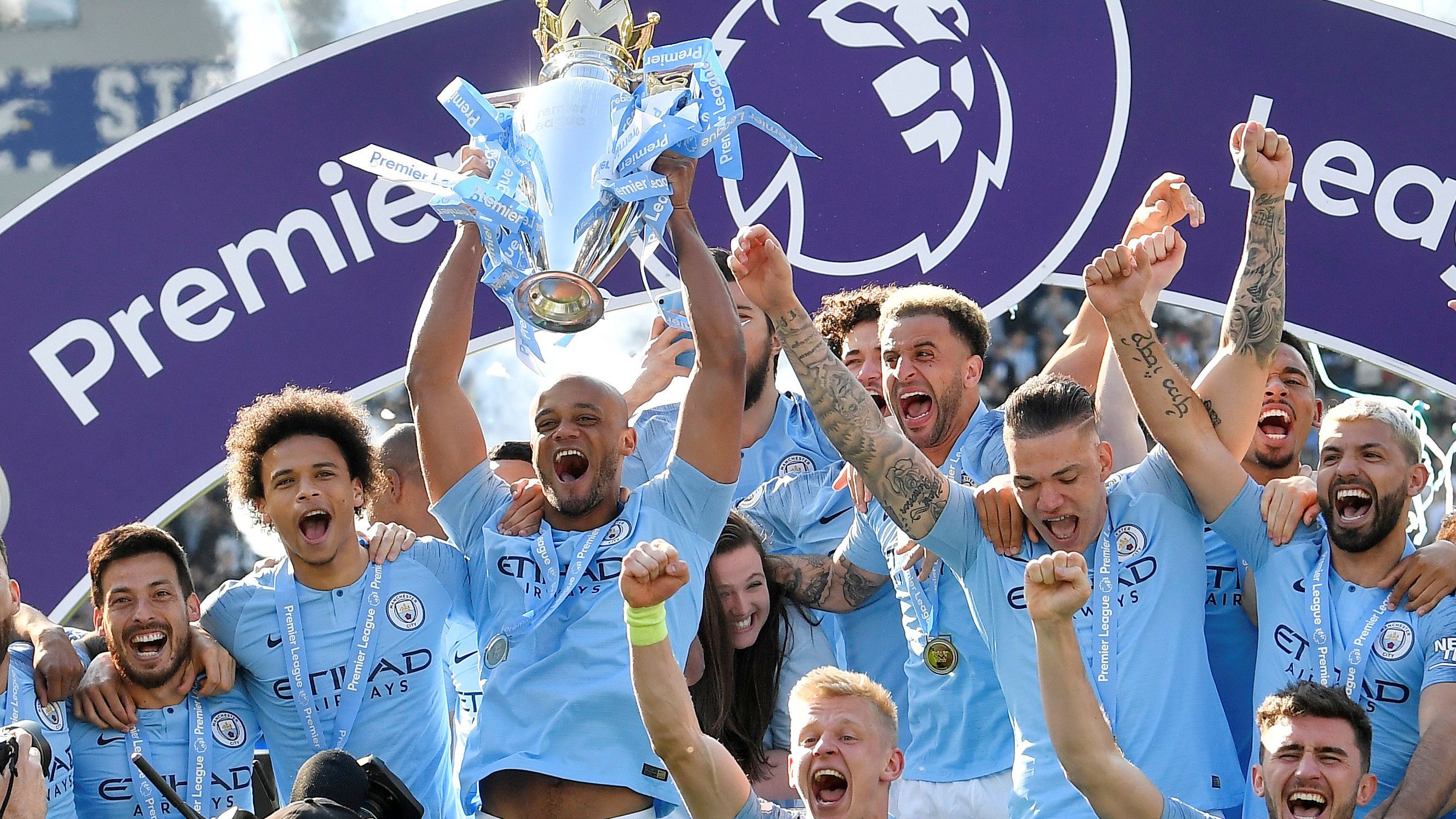 德天空：阿森纳密切关注法鹰左边锋巴霍亚，克勒舍要7000万欧（德国天空体育：阿森纳考察法鹰边锋巴霍亚，克勒舍标价7000万欧元）