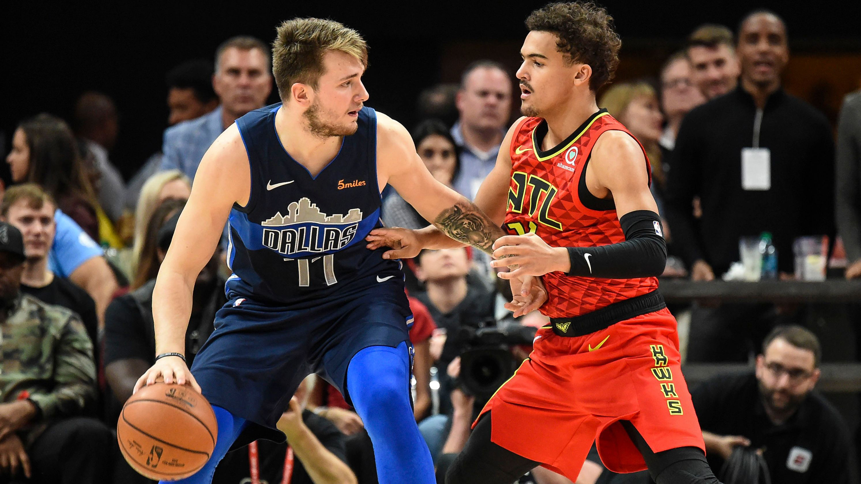 世体：拉波尔塔未回应老佛爷言论，与切尔西管理层共进晚餐（世体：拉波尔塔未置评弗洛伦蒂诺言论，已与切尔西高层共进晚餐）