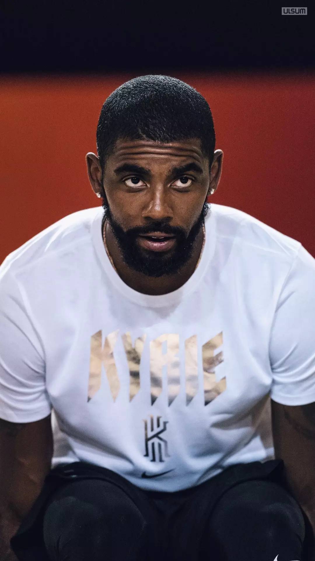 米体：米兰不惜一切代价挽留迈尼昂，初始报价年薪500万欧（米兰体育报：米兰为留迈尼昂不计成本，首报年薪500万欧）