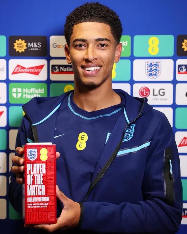 皇家马德里VS毕尔巴鄂竞技：姆巴佩触底反弹，阿隆索战术决胜关键（皇家马德里对阵毕尔巴鄂竞技：姆巴佩强势回暖，阿隆索战术或定胜负）