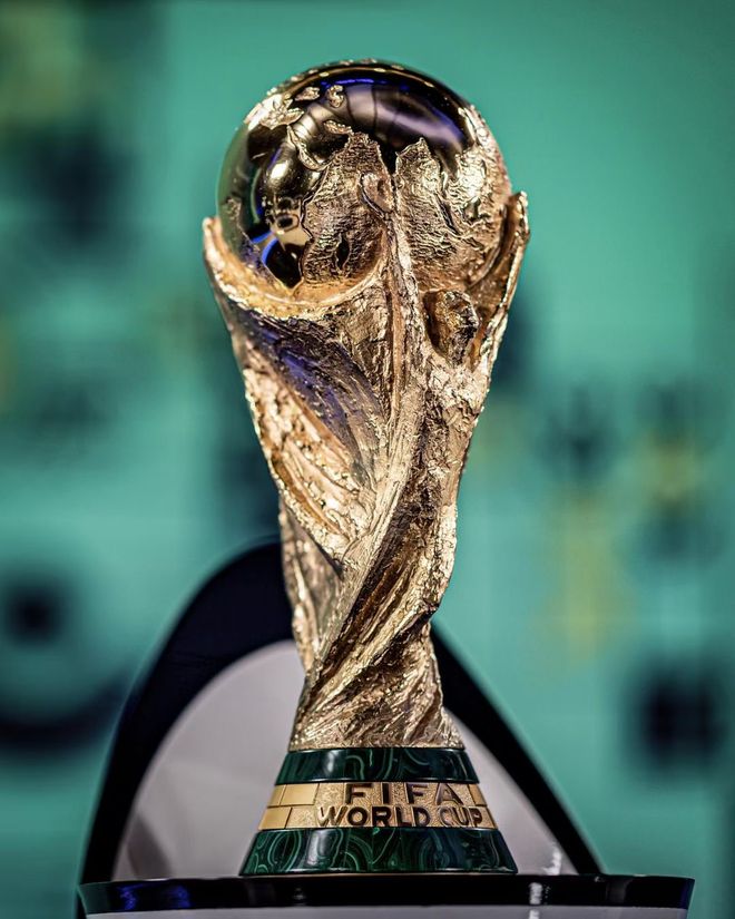 扬尼斯和东 扬尼斯和东